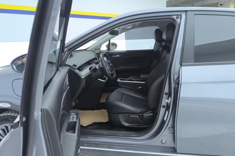 Used NETA V 2022 Chao 400 Pro Left Front Seat