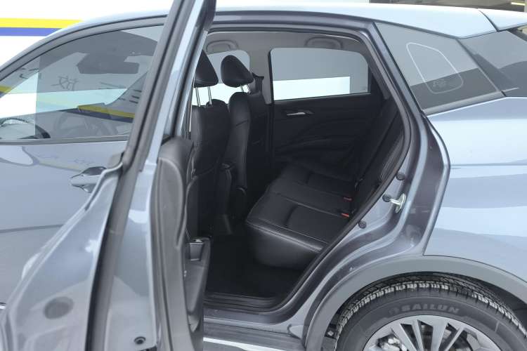 Used NETA V 2022 Chao 400 Pro Left Rear Seat