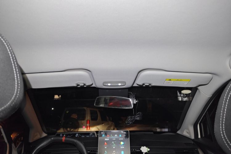 Used NETA V 2021 Standard Range Entertainment Version – Upgraded Model Headliner