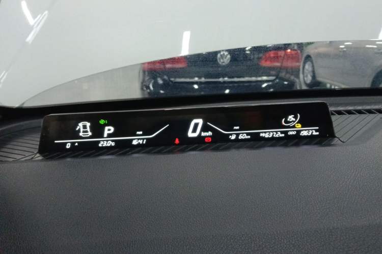 Used NETA V 2022 Long-Range Industry Custom Edition Instrument Cluster