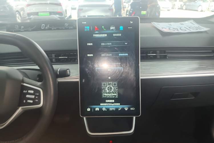 Used NETA V 2021 Standard Range Entertainment Version – Upgraded Model Audio And AC Panel