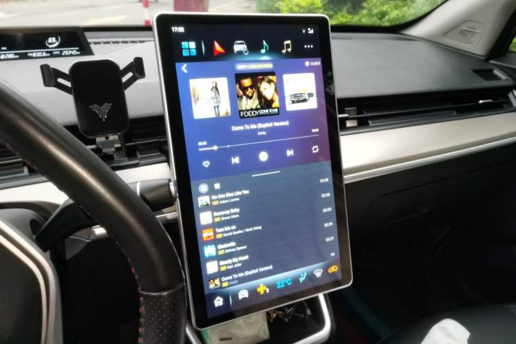 Used NETA V 2021 Long-Range Entertainment Edition Upgrade Model Audio And AC Panel