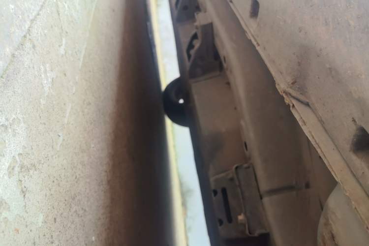 Used NETA V 2021 Standard Range Entertainment Edition Chassis Front Right