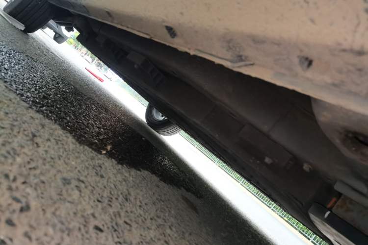 Used NETA V 2021 Standard Range Entertainment Edition Chassis Front Right