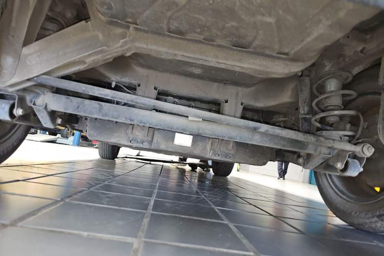 Used NETA V 2021 Standard Range Entertainment Version – Upgraded Model Chassis Rear