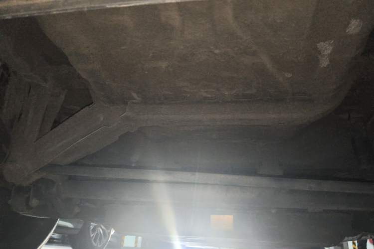 Used NETA V 2021 Long-Range Entertainment Edition Upgrade Model Chassis Rear