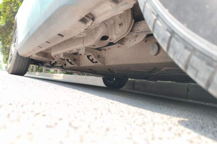 Used NETA V 2021 Long-Range Entertainment Edition Chassis Rear Left