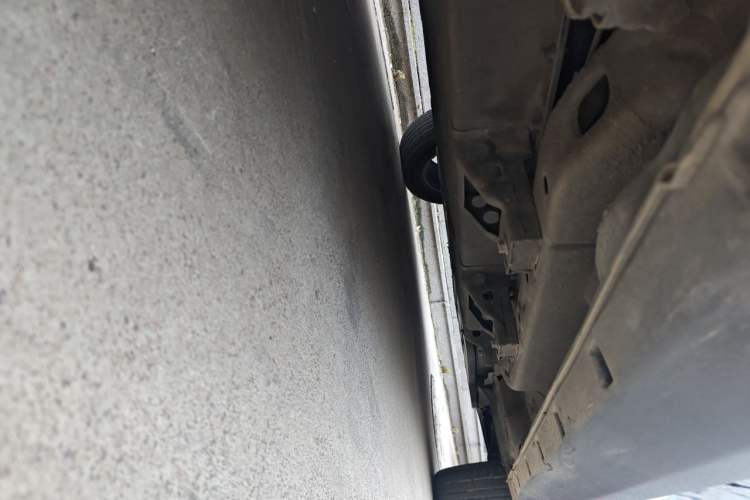 Used NETA V 2021 Standard Range Entertainment Version – Upgraded Model Chassis Rear Right
