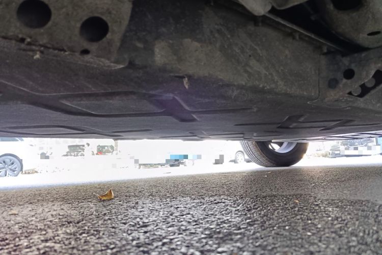 Used NETA V 2021 Long-Range Entertainment Edition Upgrade Model Chassis Rear Right
