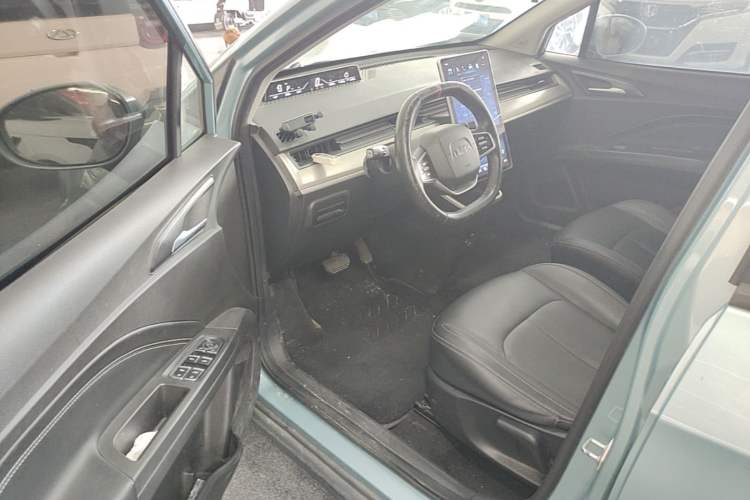 Used NETA V 2021 Standard Range Entertainment Edition Driver Seat