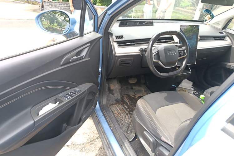 Used NETA V 2021 Standard Range Entertainment Edition Driver Seat