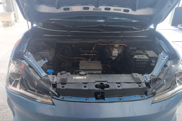 Used NETA V 2021 Standard Range Entertainment Version – Upgraded Model Engine Bay
