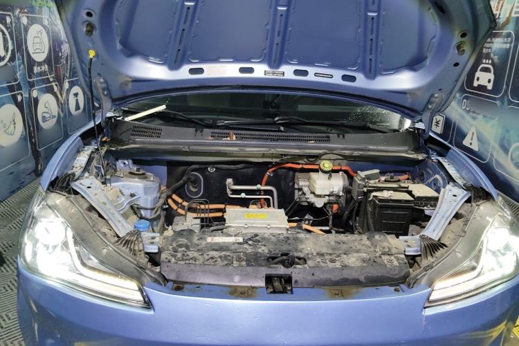 Used NETA V 2021 Standard Range Entertainment Version – Upgraded Model Engine Bay