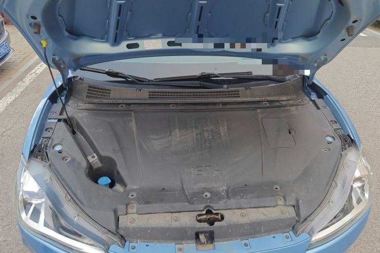Used NETA V 2021 Long-Range Entertainment Edition Upgrade Model Engine Bay