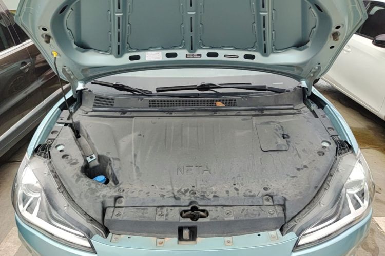 Used NETA V 2021 Long-Range Entertainment Edition Upgrade Model Engine Bay