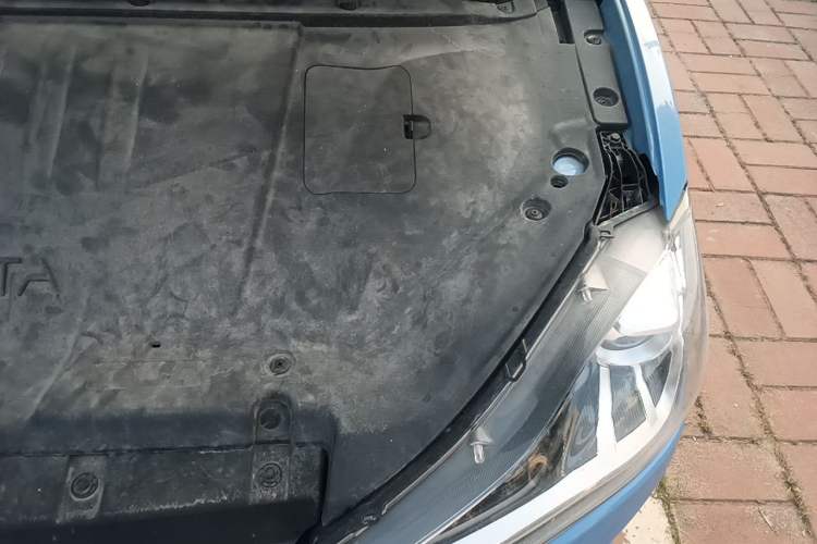 Used NETA V 2021 Long-Range Entertainment Edition Engine Bay Left