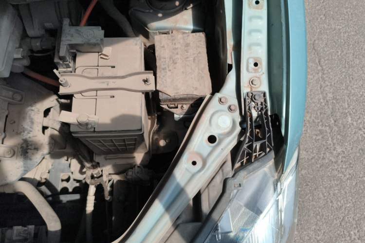 Used NETA V 2021 Long-Range Entertainment Edition Engine Bay Left