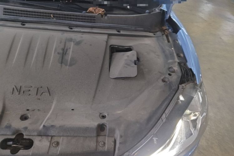 Used NETA V 2021 Standard Range Upgrade Model Engine Bay Left
