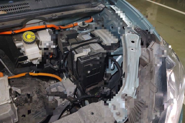 Used NETA V 2021 Standard Range Entertainment Version – Upgraded Model Engine Bay Left