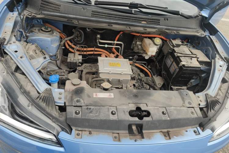 Used NETA V 2021 Standard Range Entertainment Edition Engine Bay