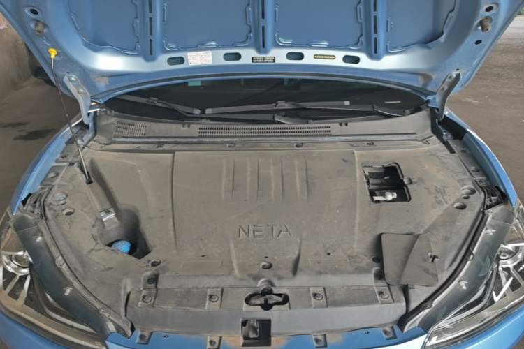 Used NETA V 2021 Standard Range Entertainment Version – Upgraded Model Engine Bay