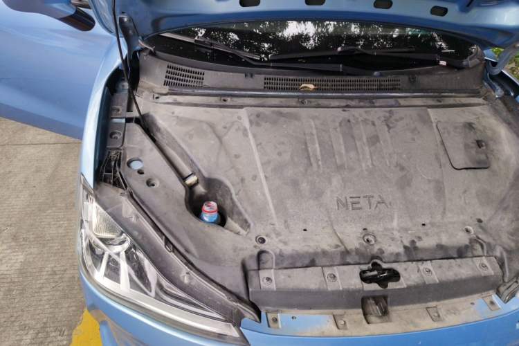 Used NETA V 2021 Long-Range Entertainment Edition Upgrade Model Engine Bay Right
