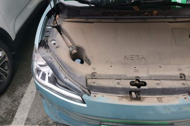 Used NETA V 2021 Long-Range Smart Edition Upgrade Model Engine Bay Right