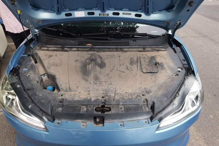 Used NETA V 2021 Standard Range Entertainment Edition Engine Bay