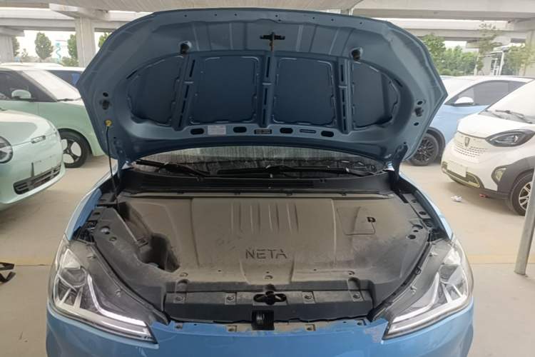 Used NETA V 2021 Standard Range Entertainment Version – Upgraded Model Engine Bay
