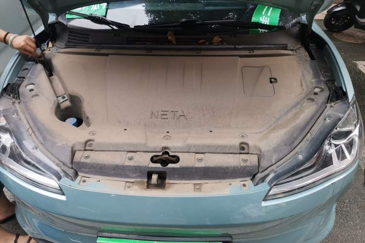 Used NETA V 2021 Long-Range Smart Edition Upgrade Model Engine Bay