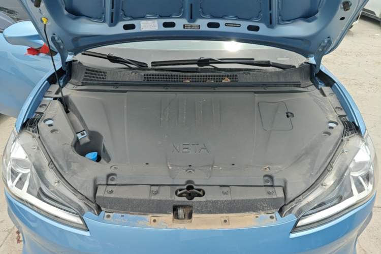 Used NETA V 2021 Standard Range Entertainment Edition Engine Bay