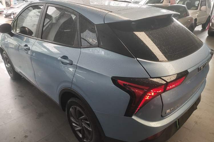 Used NETA V 2021 Standard Range Entertainment Version – Upgraded Model Exterior 2