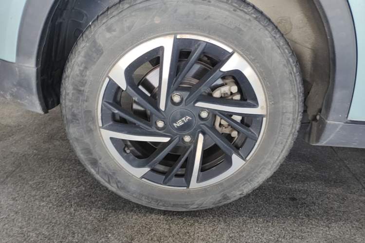 Used NETA V 2021 Standard Range Entertainment Edition Exterior 3