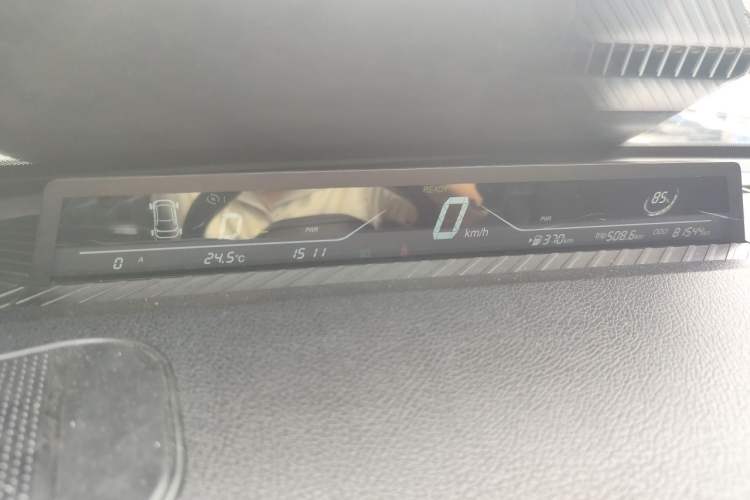 Used NETA V 2021 Long-Range Entertainment Edition Upgrade Model Instrument Cluster