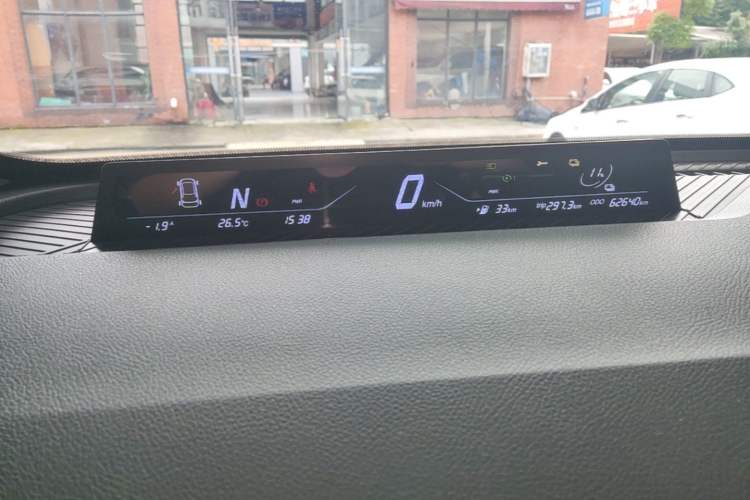 Used NETA V 2021 Standard Range Entertainment Edition Instrument Cluster