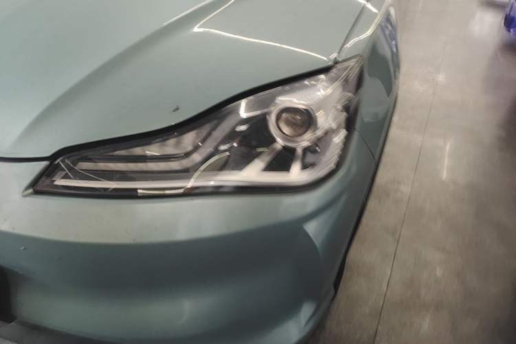 Used NETA V 2021 Standard Range Entertainment Edition Left Front Headlight