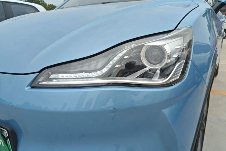 Used NETA V 2021 Standard Range Entertainment Edition Left Front Headlight