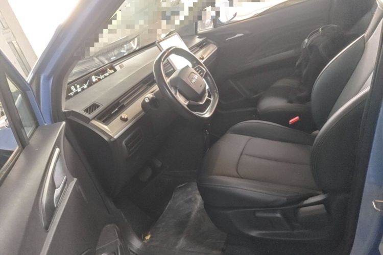 Used NETA V 2021 Standard Range Upgrade Model Left Front Seat