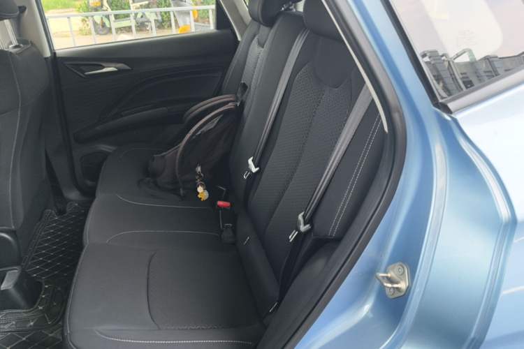 Used NETA V 2021 Standard Range Version Left Rear Seat
