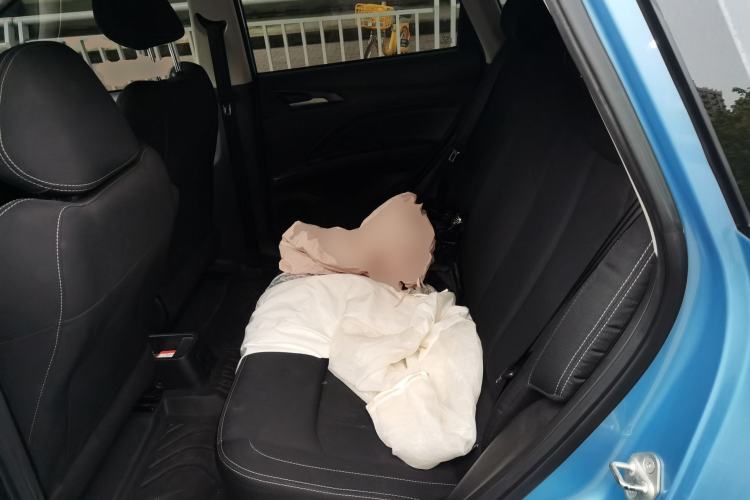 Used NETA V 2021 Standard Range Entertainment Edition Left Rear Seat