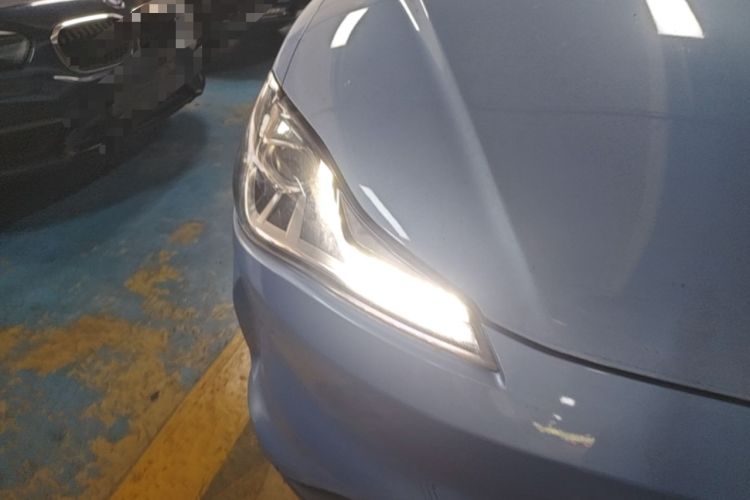 Used NETA V 2021 Standard Range Upgrade Model Right Front Headlight