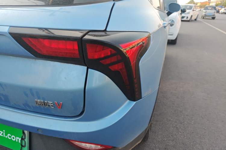 Used NETA V 2021 Long-Range Entertainment Edition Upgrade Model Right Rear Taillight
