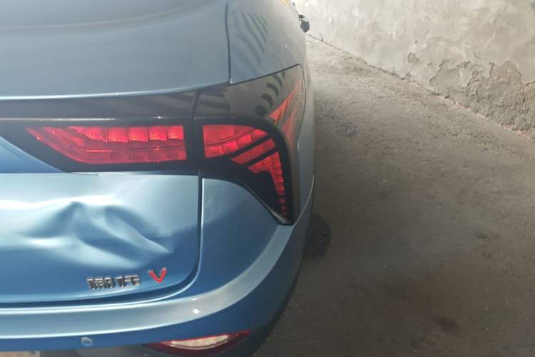 Used NETA V 2021 Standard Range Entertainment Version – Upgraded Model Right Rear Taillight