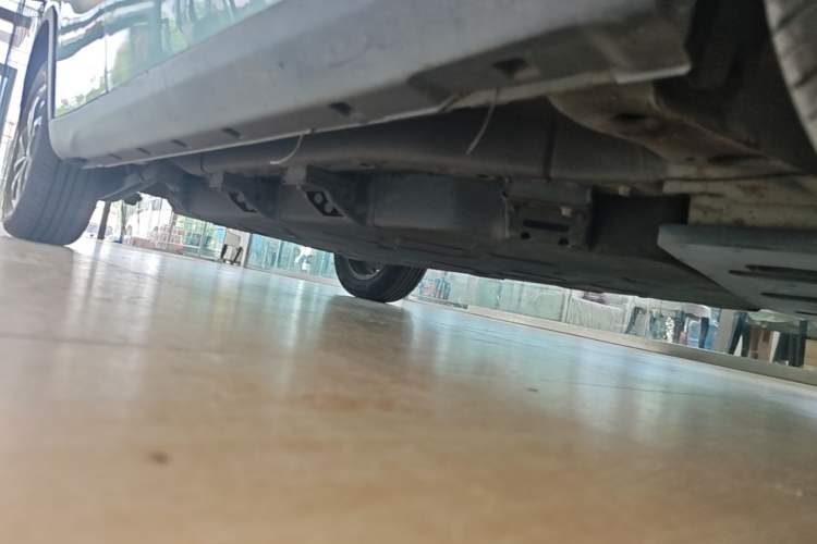 Used NETA V 2021 Standard Range Entertainment Version – Upgraded Model Right Side Sill