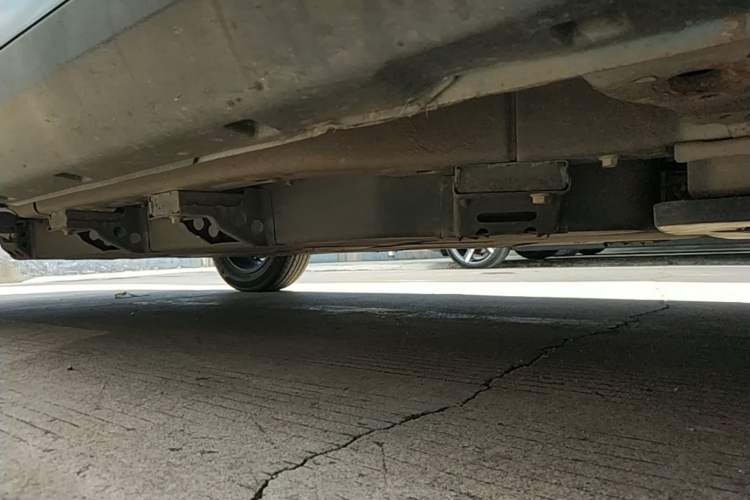 Used NETA V 2021 Standard Range Entertainment Version – Upgraded Model Right Side Sill