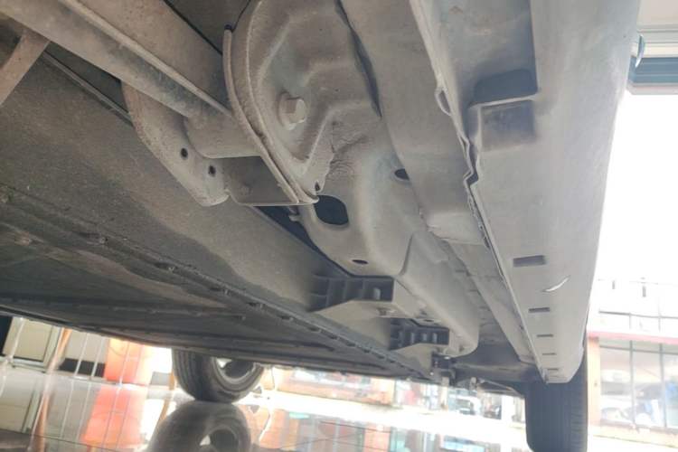 Used NETA V 2021 Standard Range Entertainment Edition Right Side Sill