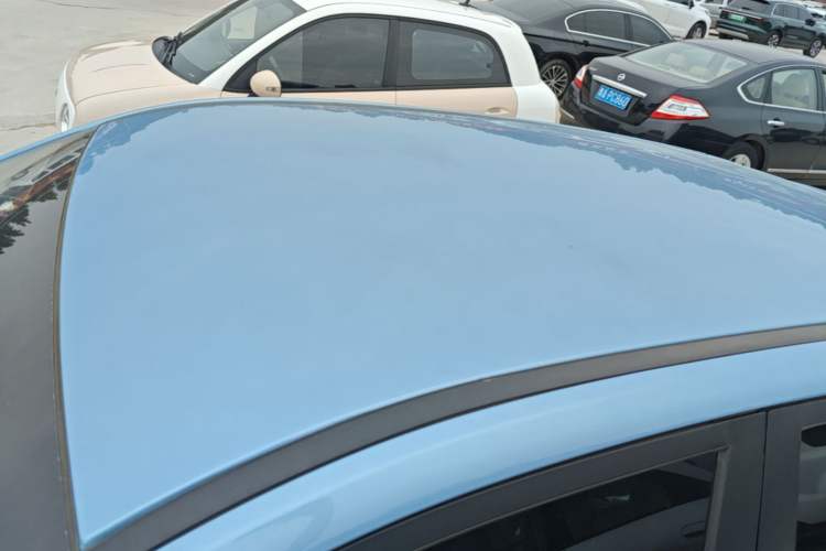 Used NETA V 2021 Standard Range Entertainment Edition Roof