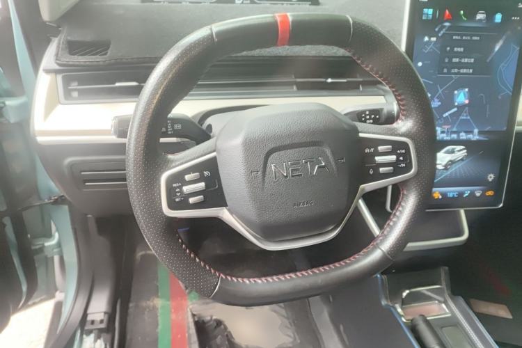 Used NETA V 2021 Long-Range Entertainment Edition Upgrade Model Steering Wheel