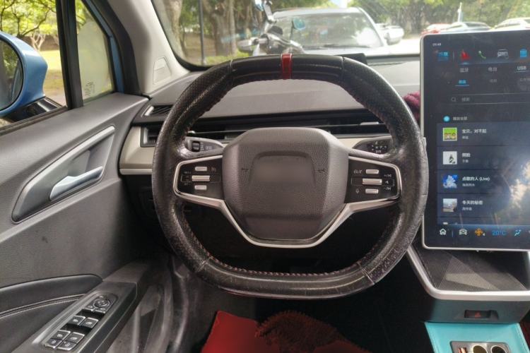 Used NETA V 2021 Long-Range Entertainment Edition Upgrade Model Steering Wheel