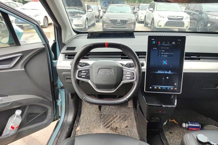 Used NETA V 2021 Long-Range Entertainment Edition Upgrade Model Steering Wheel